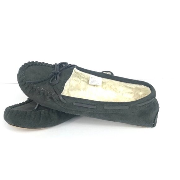 Shoes - Women’s Faux Suede Moccasin Slippers Size 8-10